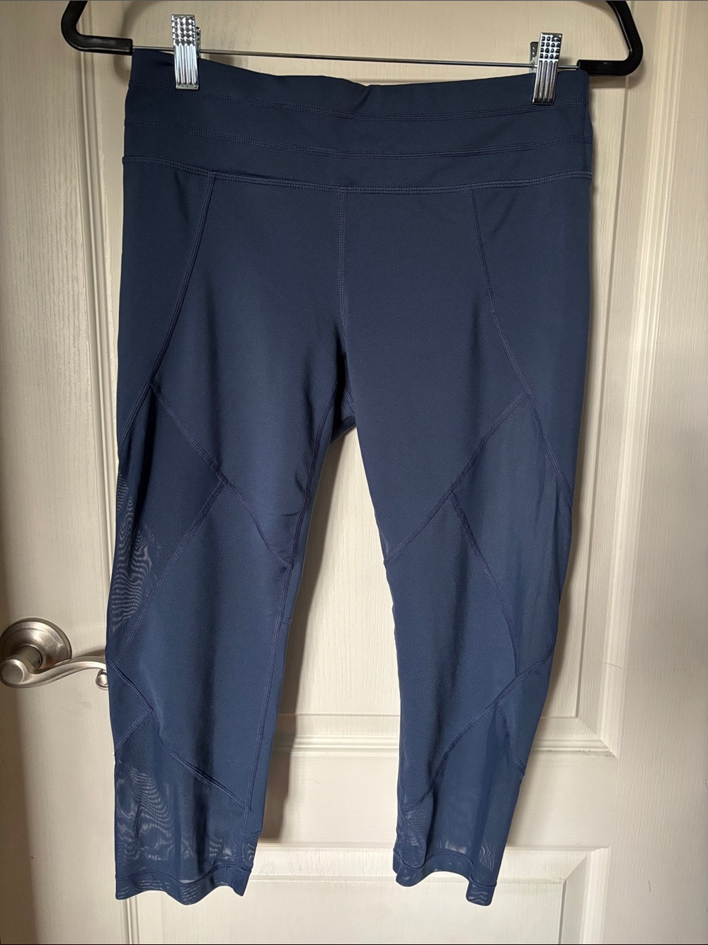 Athleta Blue Mesh Panel Crop Leggings Size M